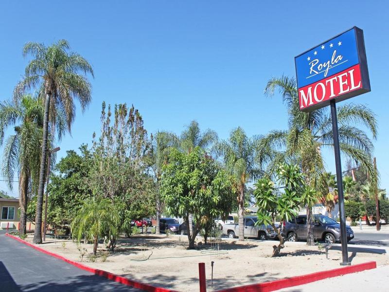 Royla Motel image