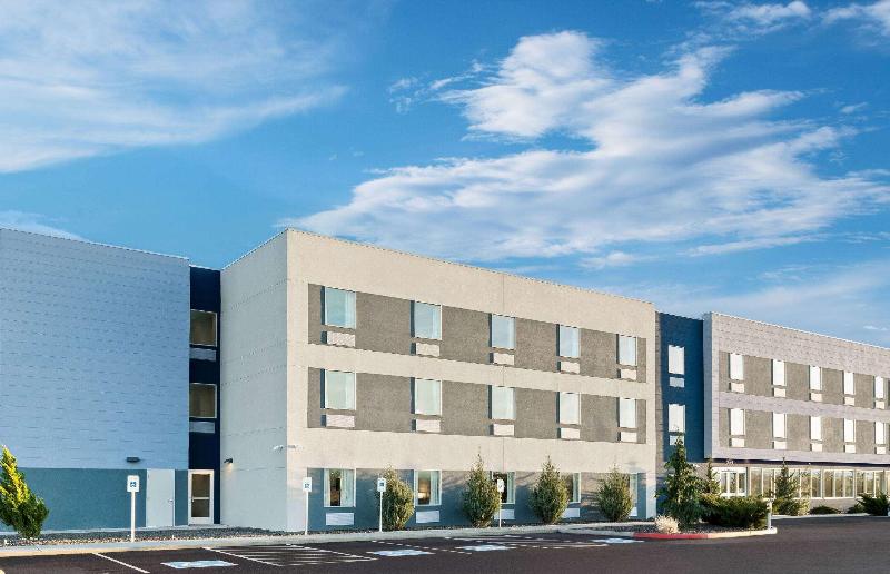 Holiday Inn Express Suites George Quincy South IHG image