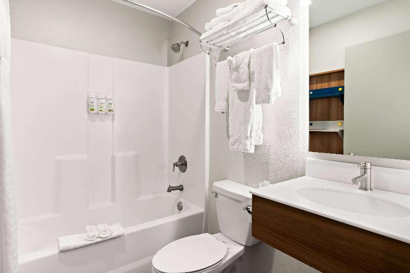 Holiday Inn Express Suites George Quincy South IHG image