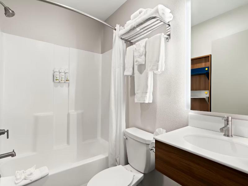 Holiday Inn Express Suites George Quincy South IHG image
