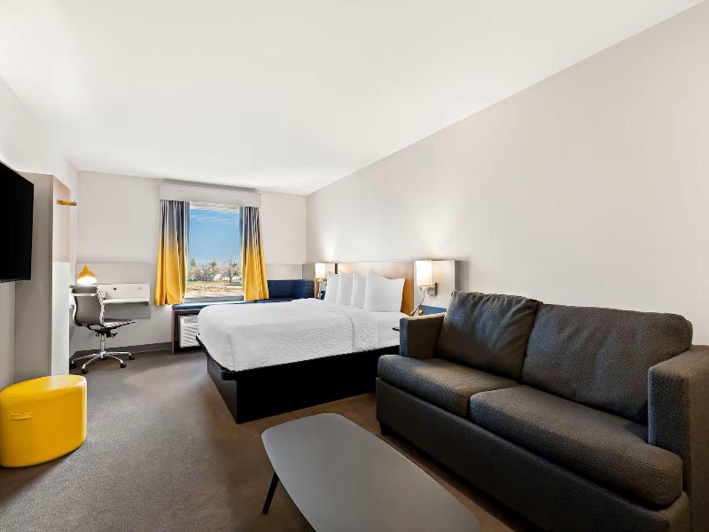 Holiday Inn Express Suites George Quincy South IHG image