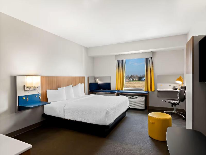 Holiday Inn Express Suites George Quincy South IHG image
