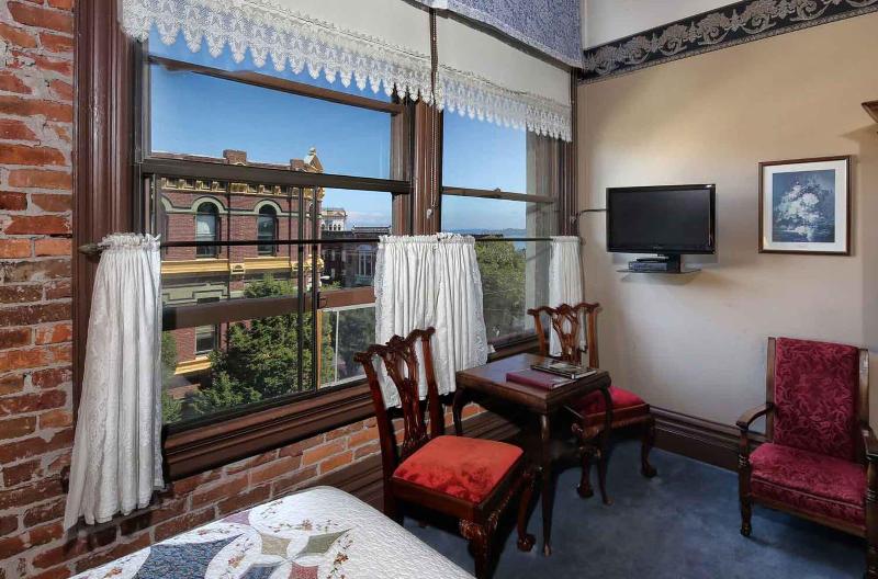 Palace Hotel Port Townsend image