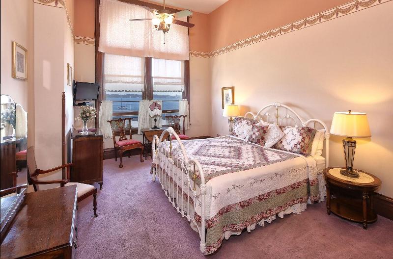 Palace Hotel Port Townsend image