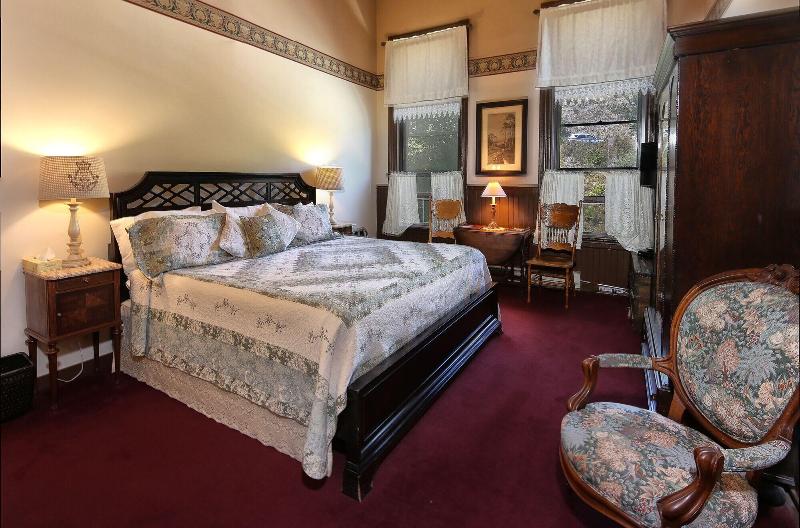 Palace Hotel Port Townsend image