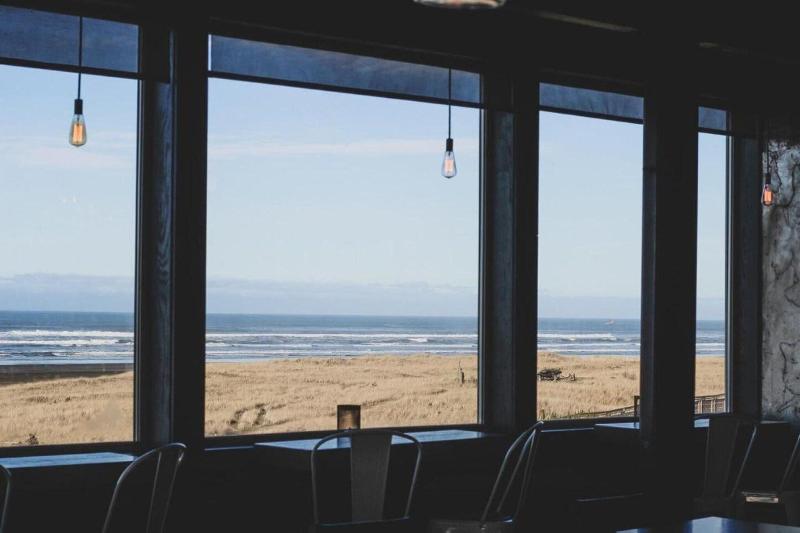 Inn At Discovery Coast image