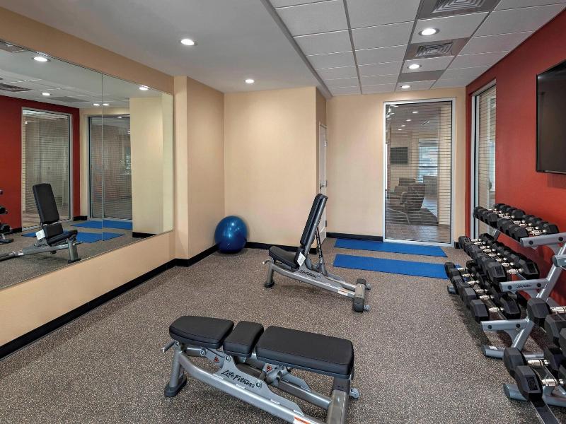 Towneplace Suites Baton Rouge Port Allen image