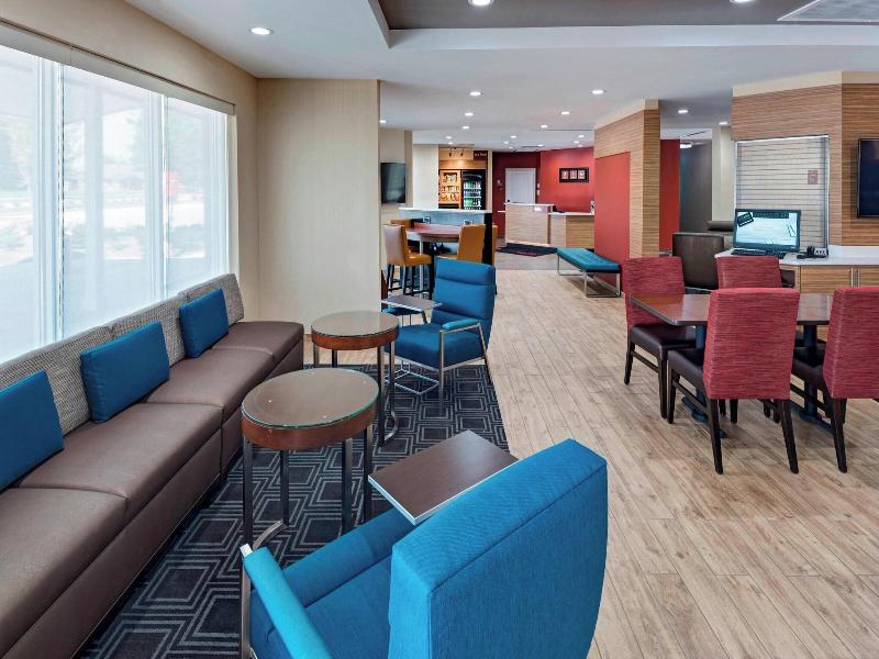 Towneplace Suites Baton Rouge Port Allen image