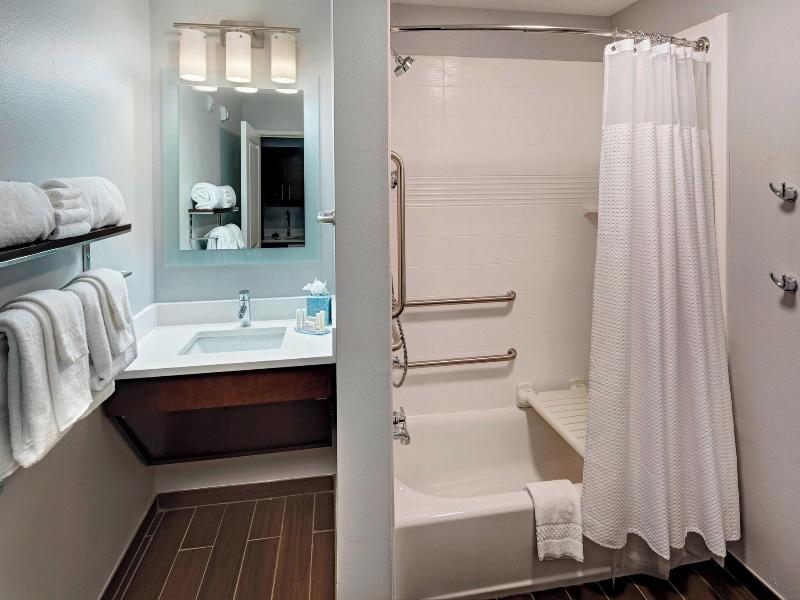 Towneplace Suites Baton Rouge Port Allen image