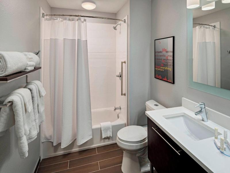 Towneplace Suites Baton Rouge Port Allen image