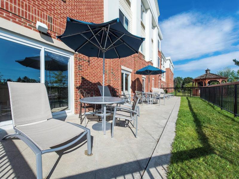 SpringHill Suites by Marriott Boston Devens Common image