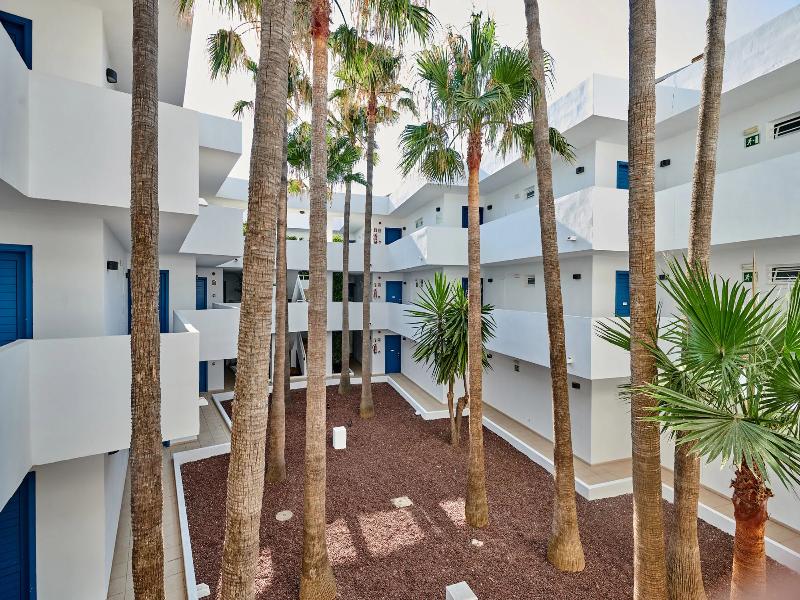 Hipotels Apartamentos Cala Bona image