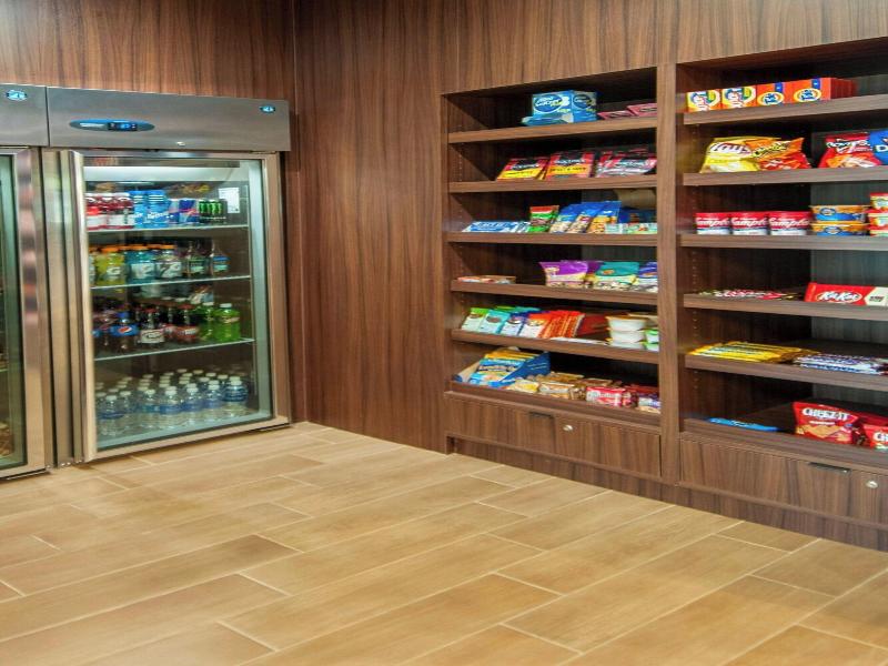 Fairfield Inn & Suites San Antonio Brooks City Bas image