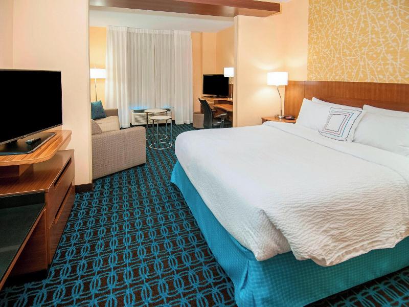 Fairfield Inn & Suites San Antonio Brooks City Bas image