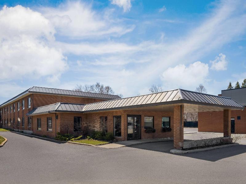 Ramada by Wyndham Laval image