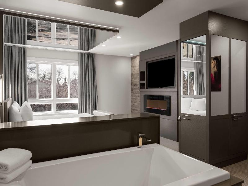 Ramada by Wyndham Laval image