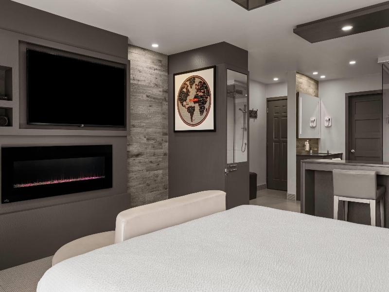 Ramada by Wyndham Laval image