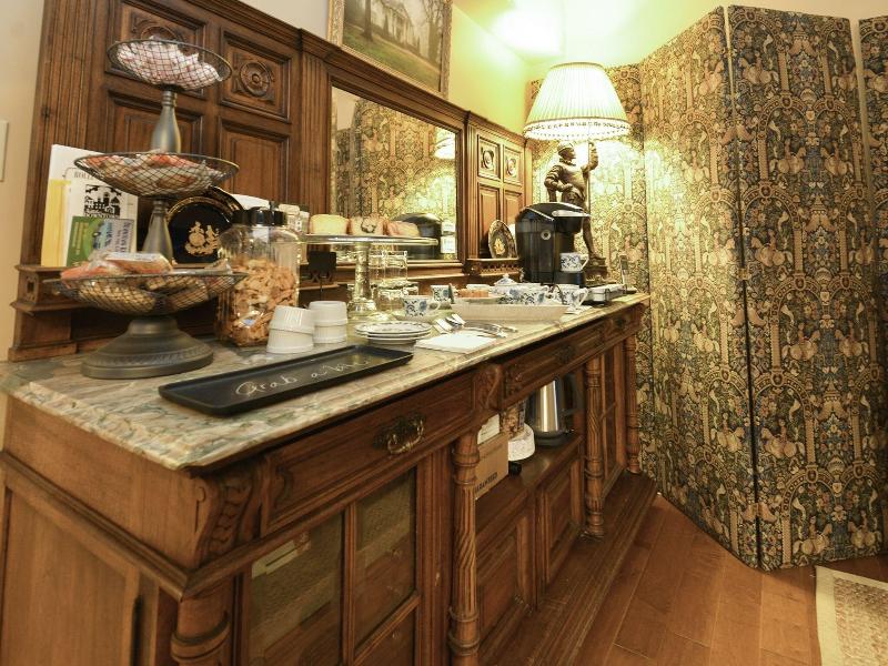 Choctaw Hall Bed and Breakfast image