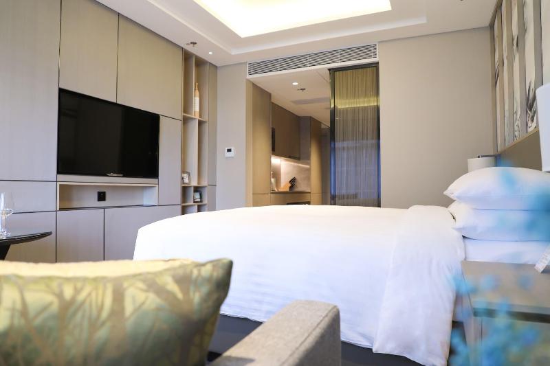 Marriott Executive Apartments Hangzhou image