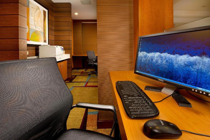 Fairfield Inn & Suites Germantown Gaithersburg image