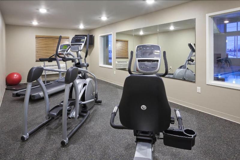Grandstay Hotel Suites Thief River Falls image