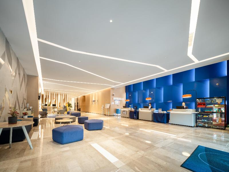 Holiday Inn Express Jiangmen Jianghai image