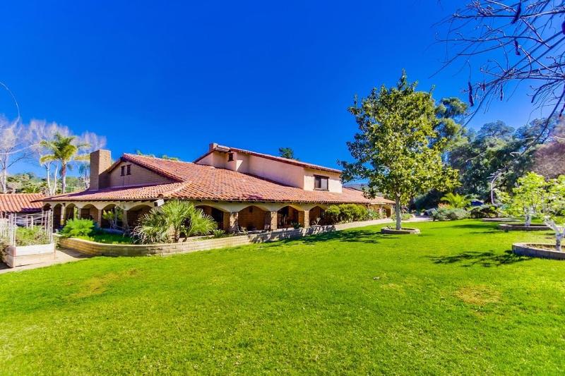 Vineyard Hacienda image