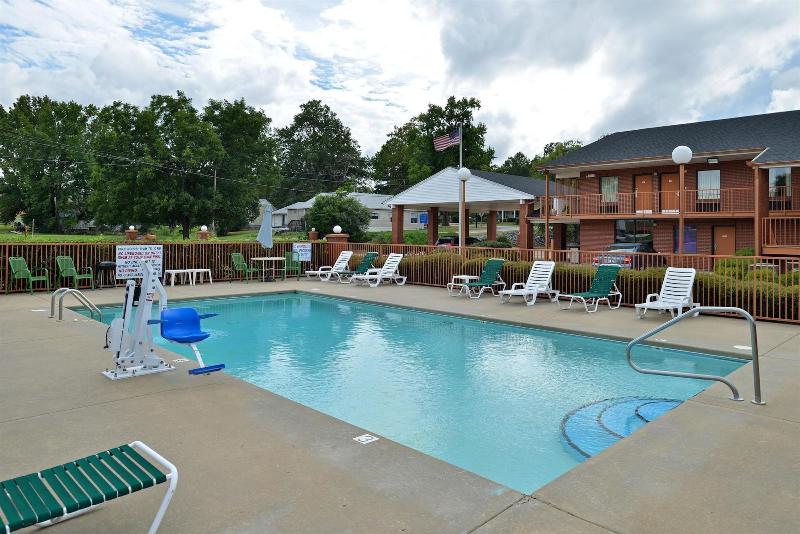 Americas Best Value Inn And Suites Sheridan image