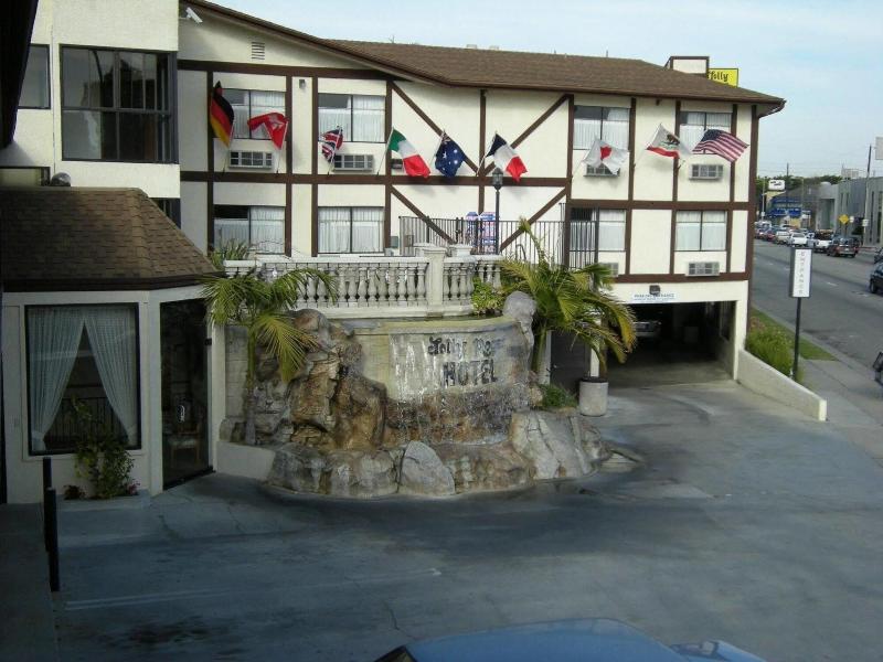 Jolly Roger Hotel image