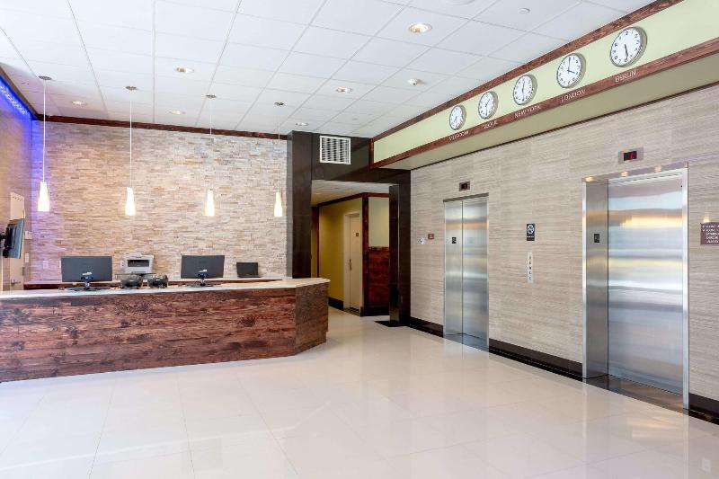 Lic Hotel image