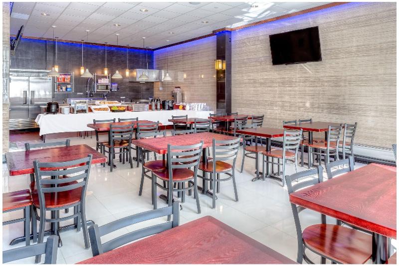 Lic Hotel image