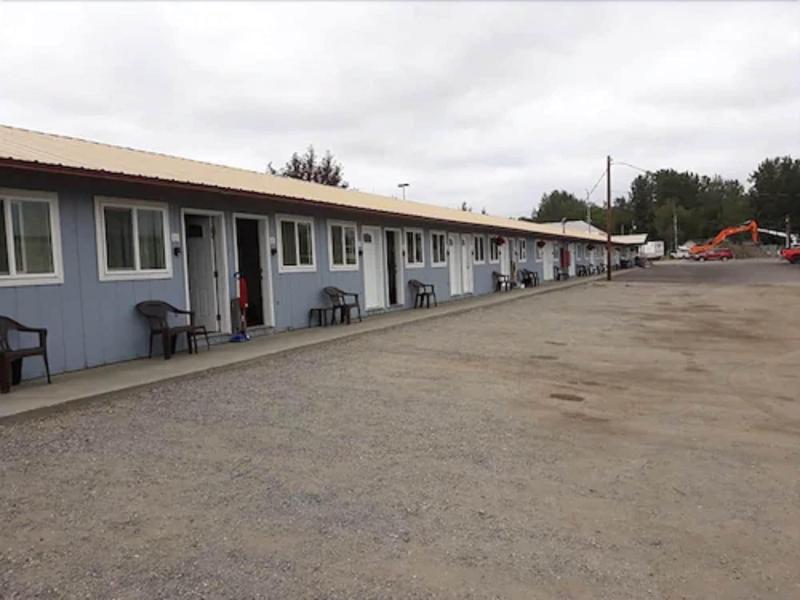 The Pioneer Motel image
