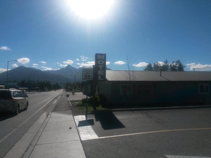 The Pioneer Motel image