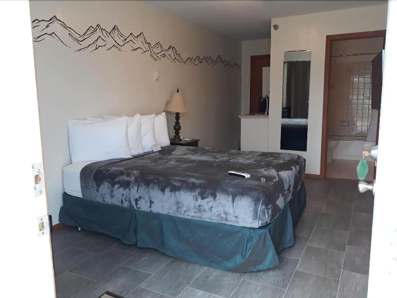 The Pioneer Motel image