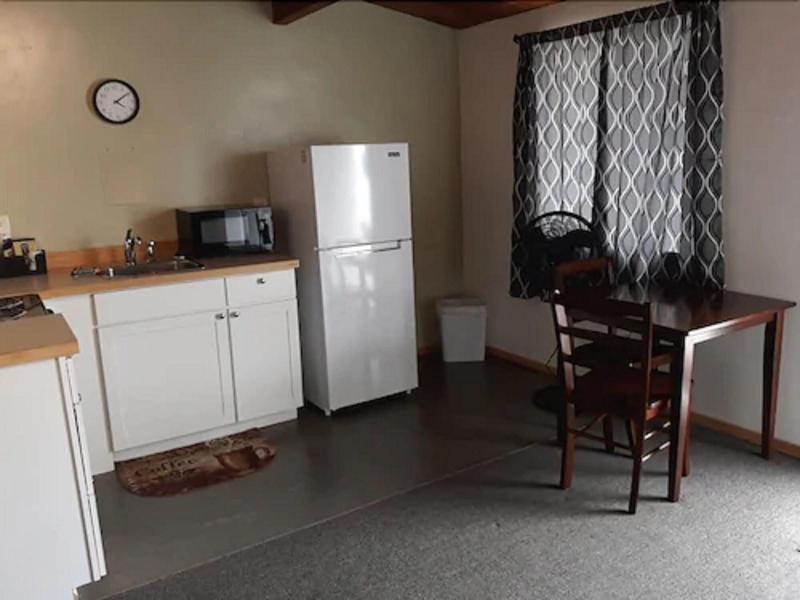 The Pioneer Motel image