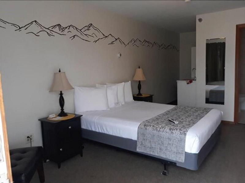 The Pioneer Motel image