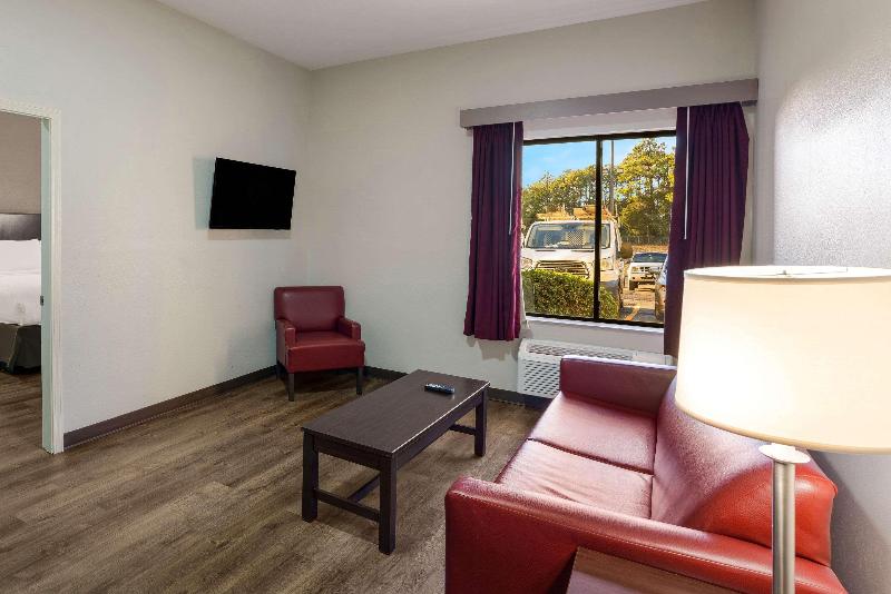 Rodeway Inn image