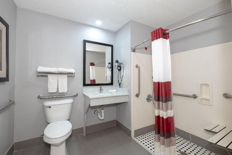 Rodeway Inn image