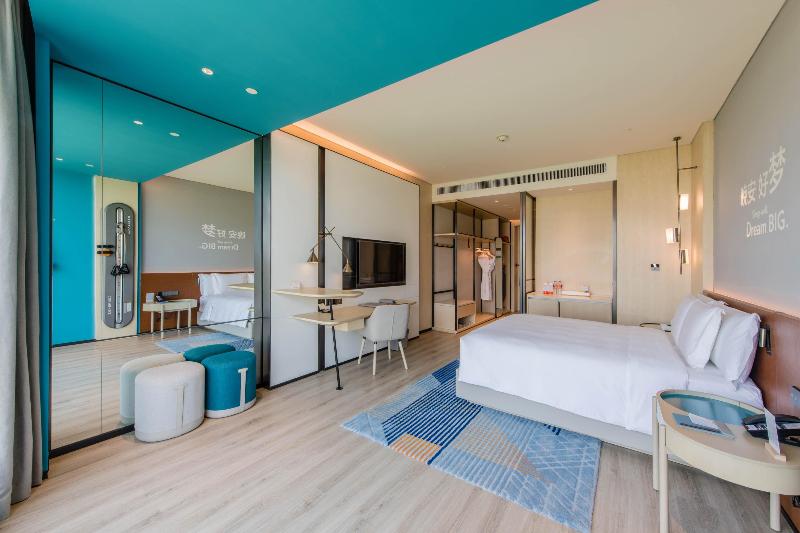 Even Hotels Nanjing Yangtze River image