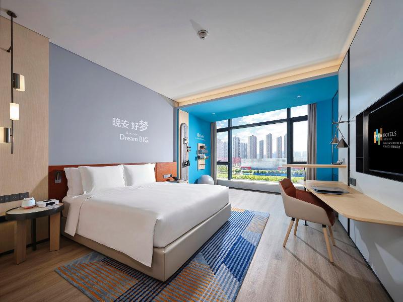 Even Hotels Nanjing Yangtze River image