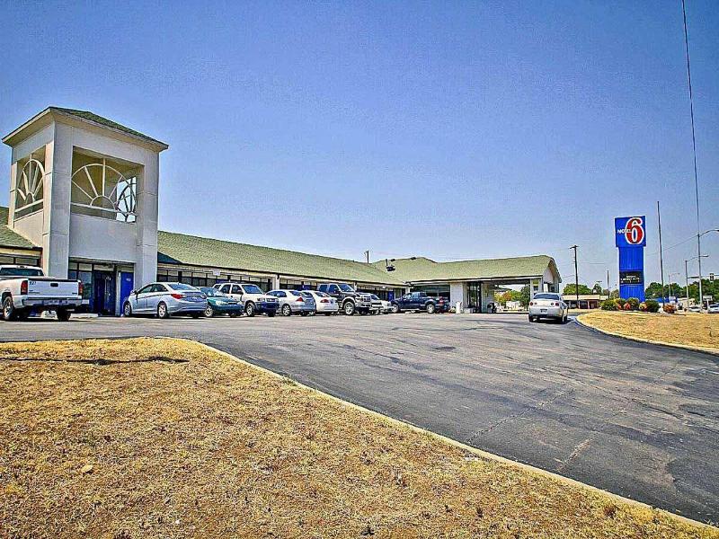 Motel 6 Sallisaw, OK — general view