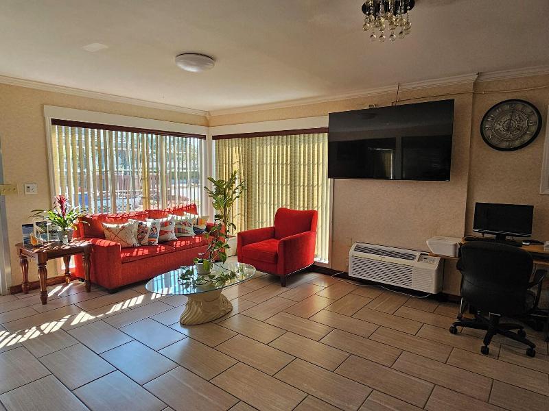Atlantic Shores Inn And Suites