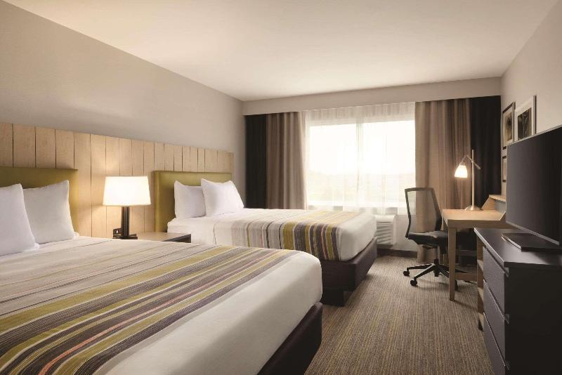 Country Inn & Suites By Radisson, Ft. Atkinson, Wi image
