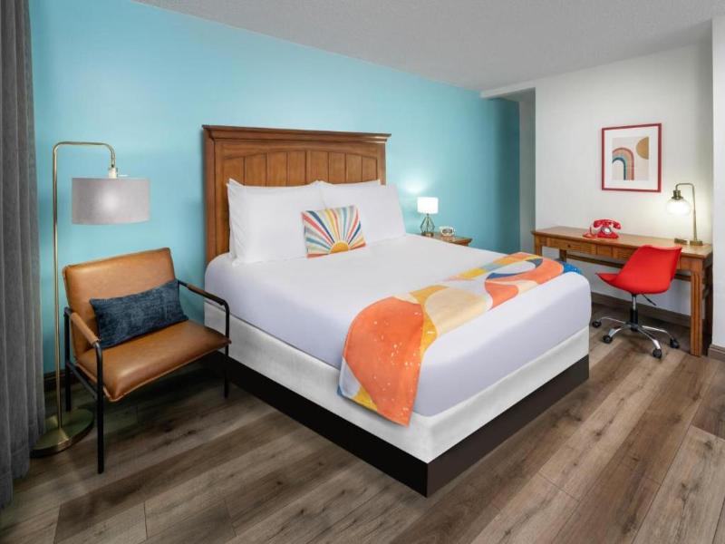 The Sojourn Sherman Oaks image