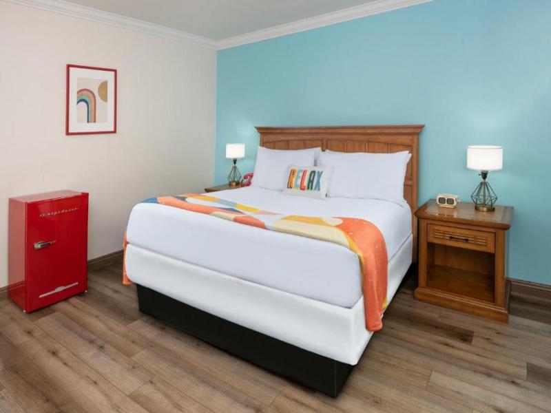 The Sojourn Sherman Oaks image