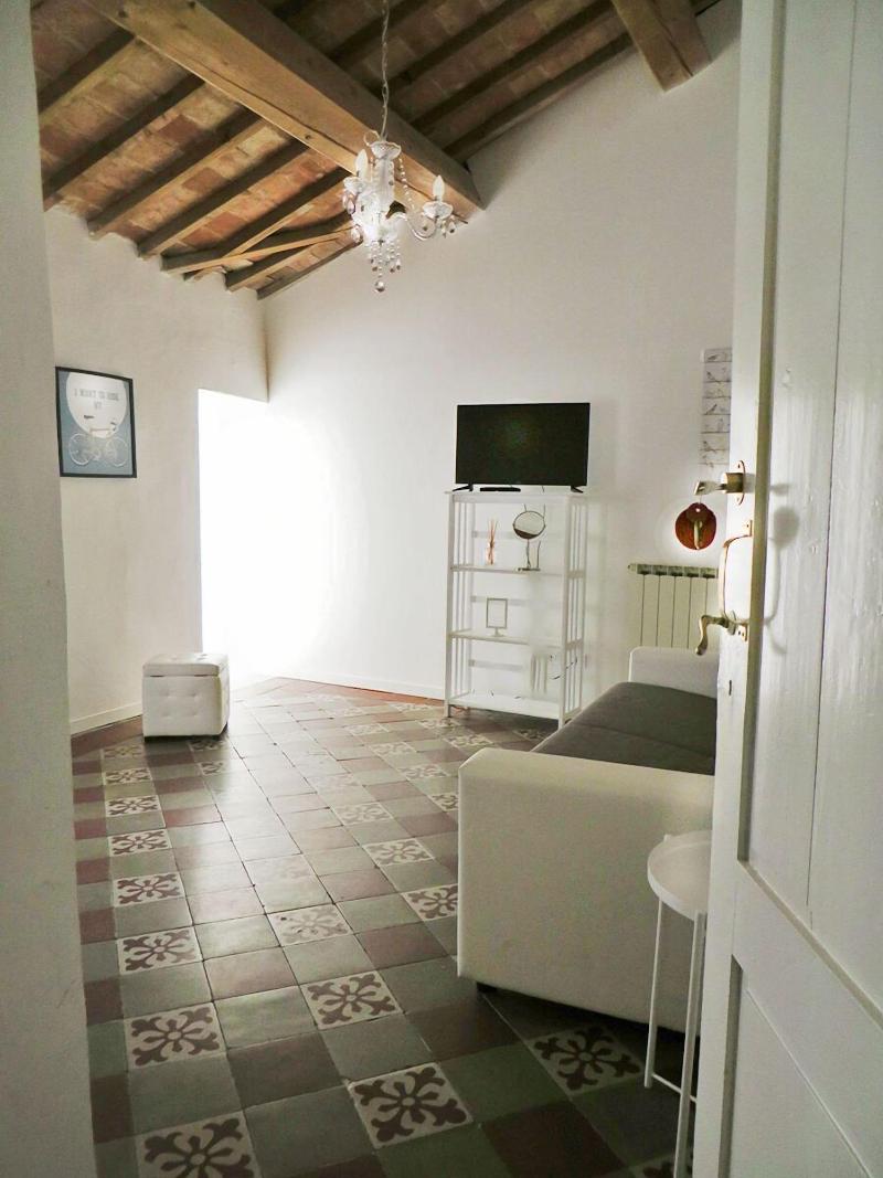Allegra Toscana image