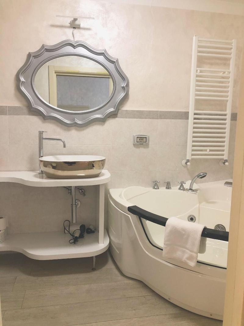 Allegra Toscana image
