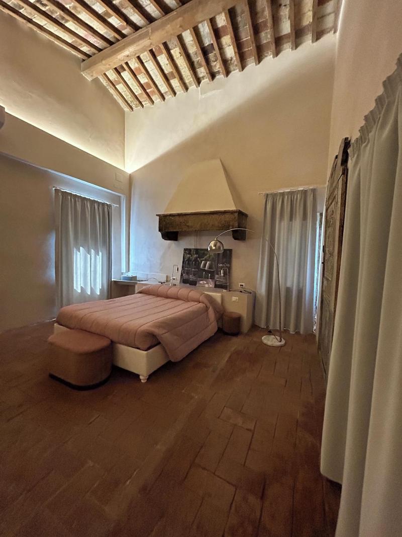 Allegra Toscana image
