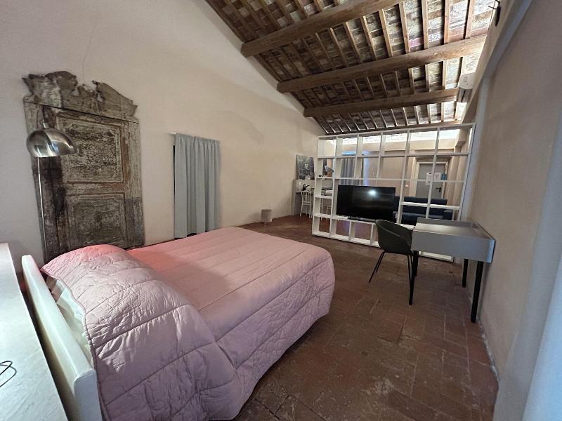 Allegra Toscana image