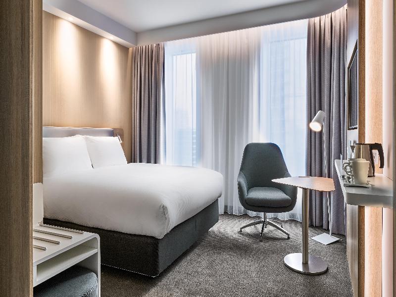 Holiday Inn Express Warsaw - The HUB image